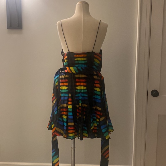 Women’s Alice and Olivia Rainbow Black Tie Dye Mini-Dress - Tags On - Size 4 - Picture 4 of 10